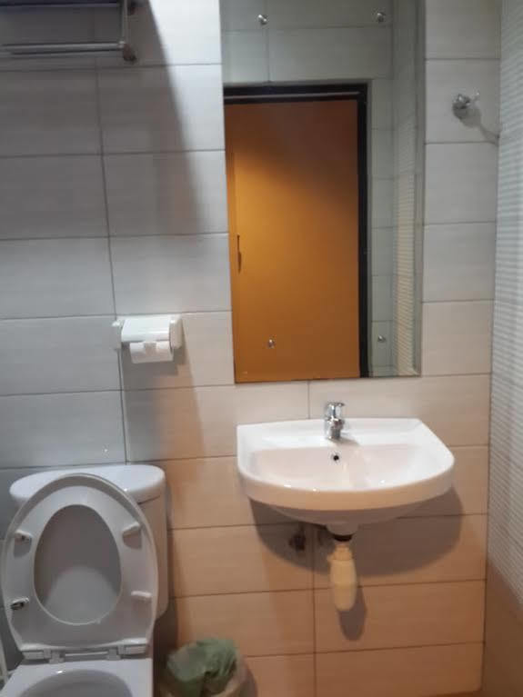 Dju Dju Hotel Batam Eksteriør bilde